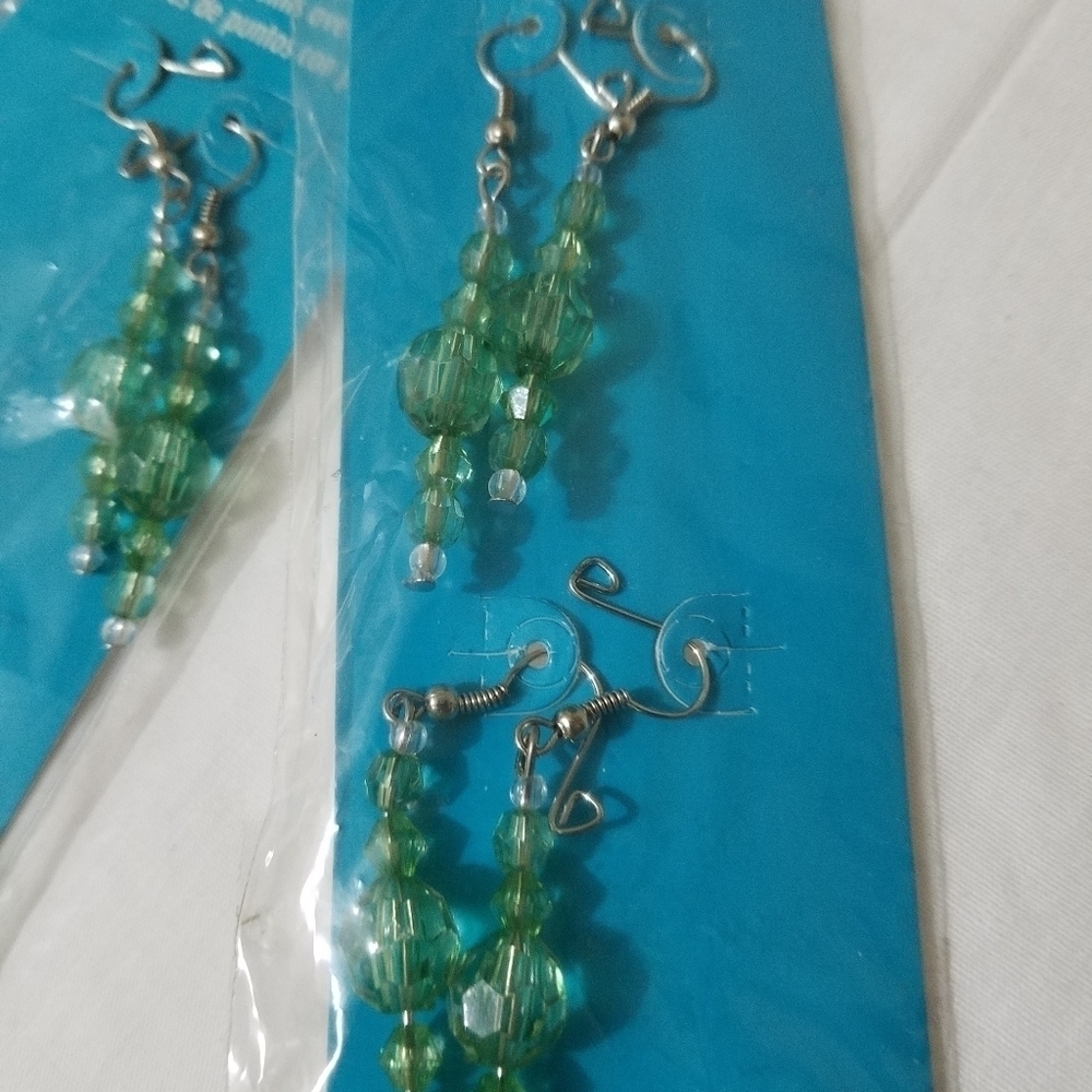 Boye Beaded Stitch Markers Green Package of 4 Lot of 4 New